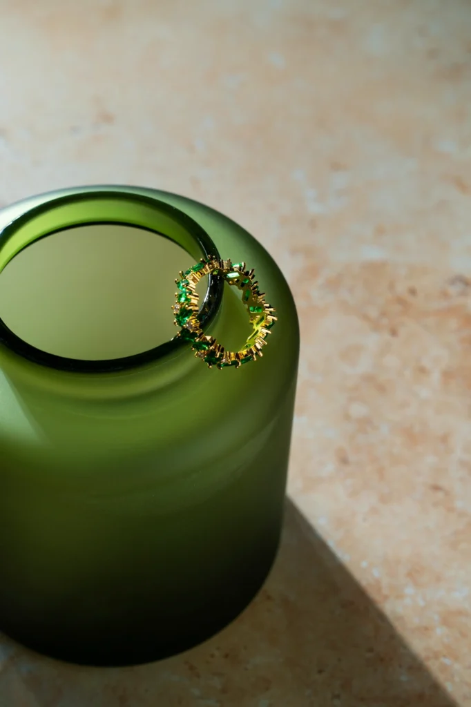 eco-luxury jewelry Combining Sustainability with High-End Design